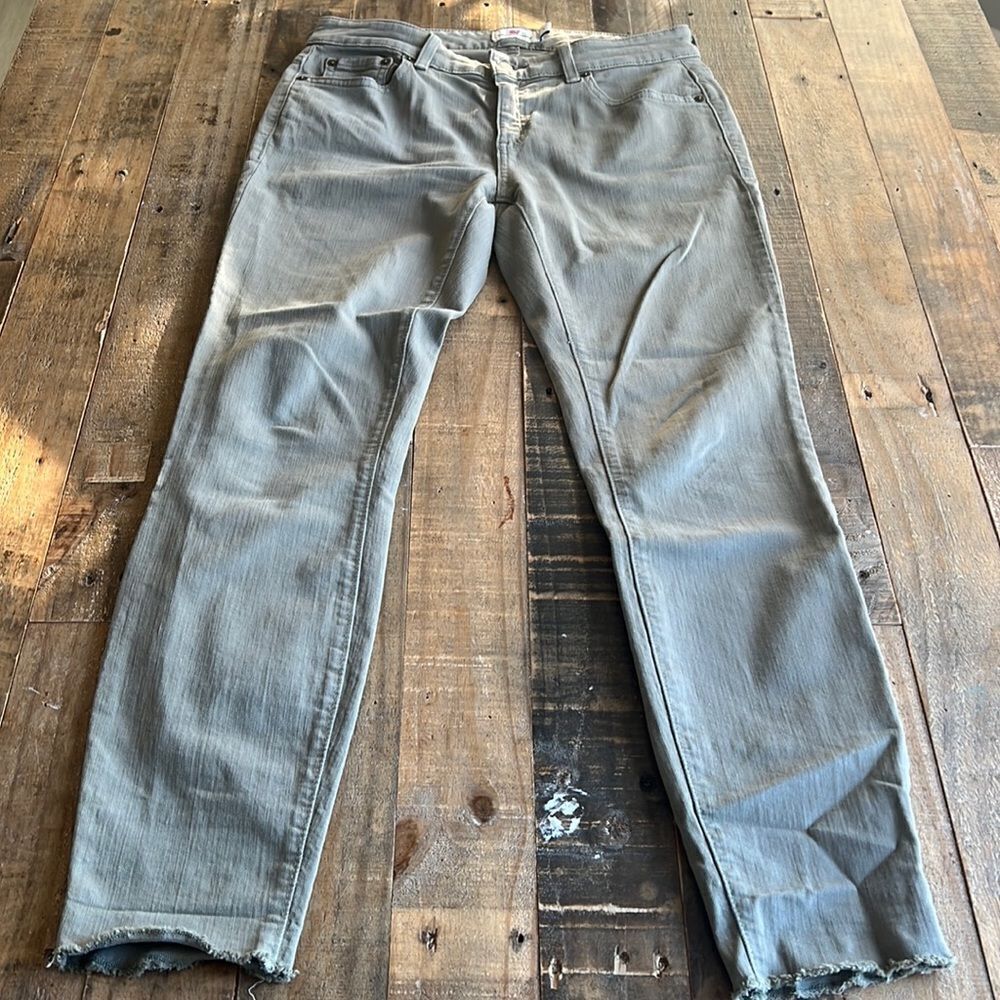 Vineyard Vines Olive Green Size 6 Jeans
